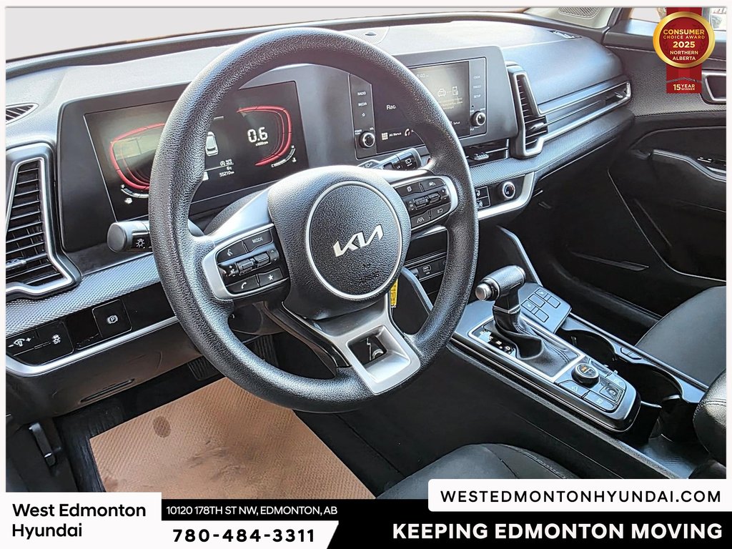 2024 Kia Sportage LX in Edmonton, Alberta - 20 - w1024h768px
