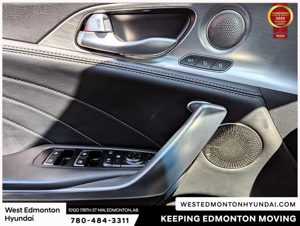 2022 Kia Stinger GT in Edmonton, Alberta - 6 - w1024h768px