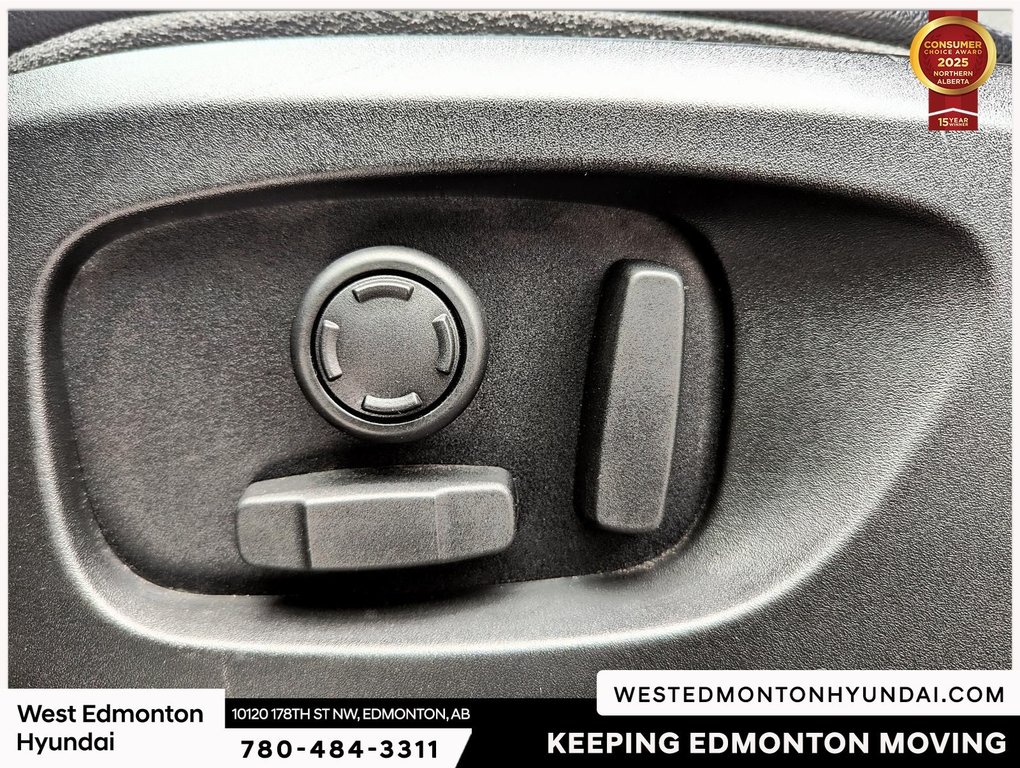 2017 Land Rover DISCOVERY SPORT SE in Edmonton, Alberta - 9 - w1024h768px