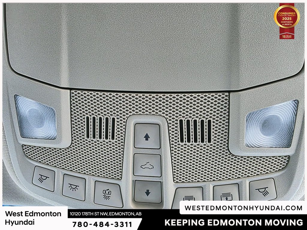 2017 Lincoln MKZ Reserve in Edmonton, Alberta - 22 - w1024h768px