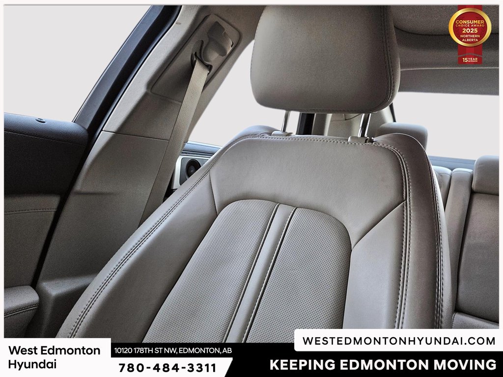2017 Lincoln MKZ Reserve in Edmonton, Alberta - 24 - w1024h768px