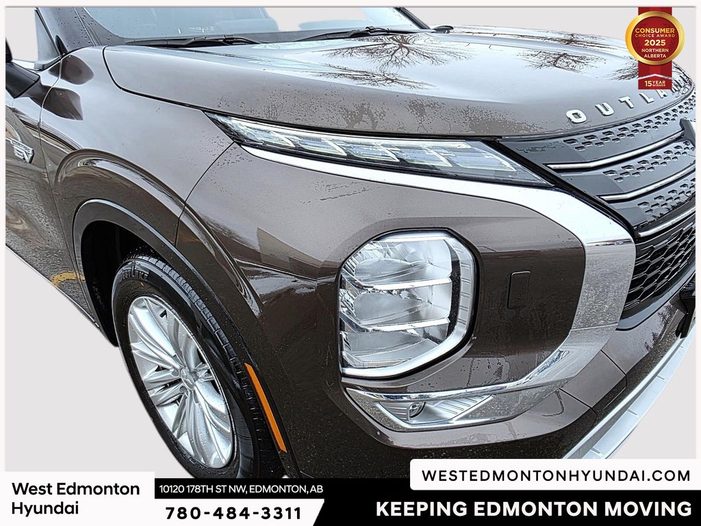 2023 Mitsubishi Outlander PHEV LE in Edmonton, Alberta - 12 - w1024h768px