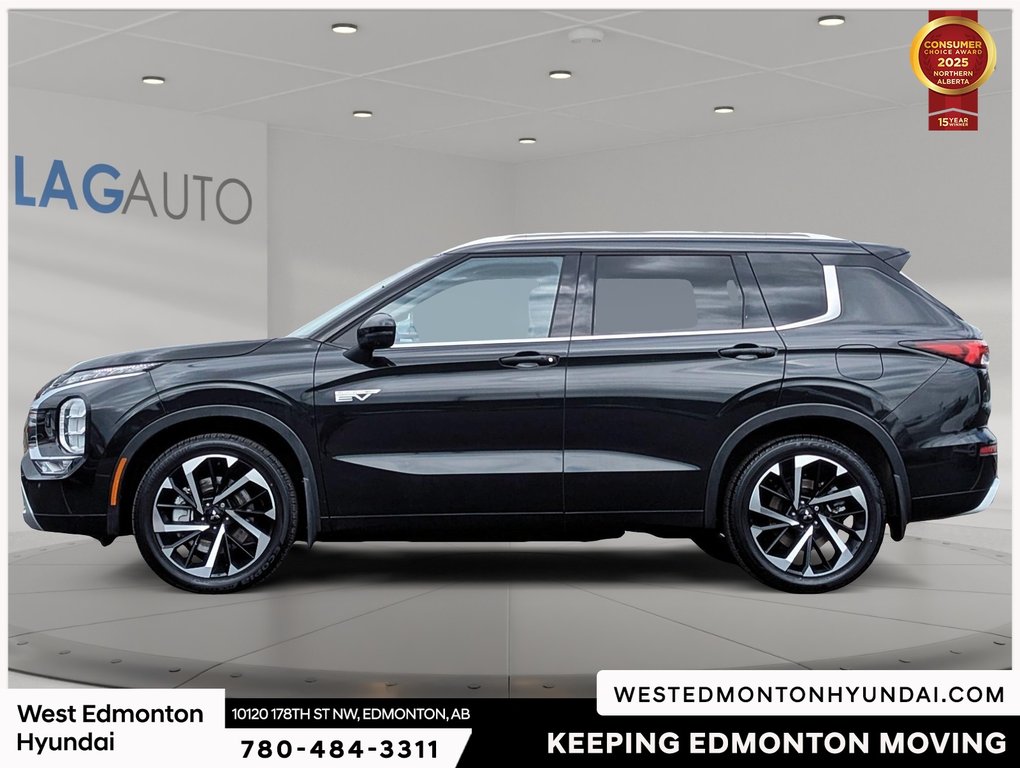2024 Mitsubishi OUTLANDER PHEV GT in Edmonton, Alberta - 3 - w1024h768px