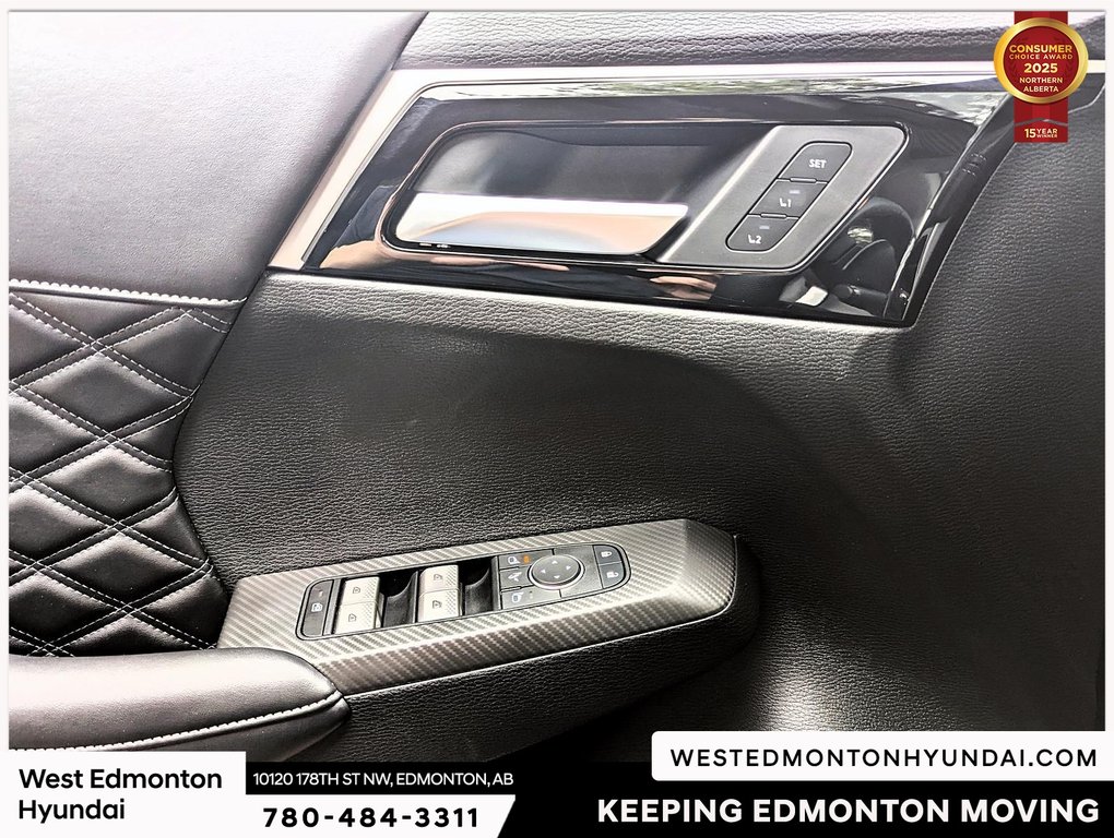 2024 Mitsubishi OUTLANDER PHEV GT in Edmonton, Alberta - 8 - w1024h768px
