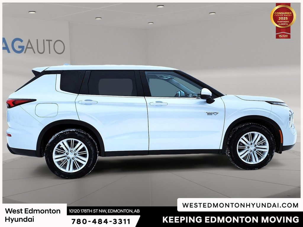 2025 Mitsubishi Outlander PHEV ES in Edmonton, Alberta - 11 - w1024h768px