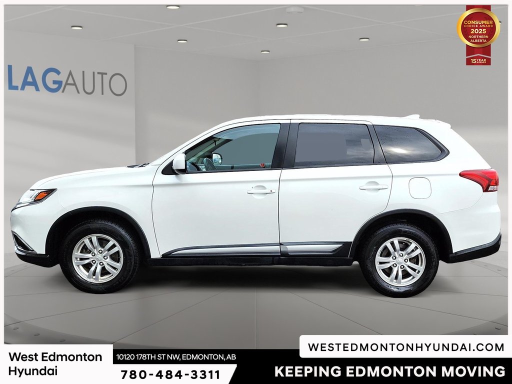 2017 Mitsubishi Outlander ES in Edmonton, Alberta - 4 - w1024h768px