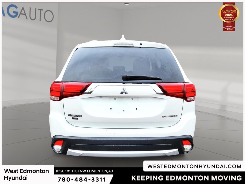2017 Mitsubishi Outlander ES in Edmonton, Alberta - 7 - w1024h768px