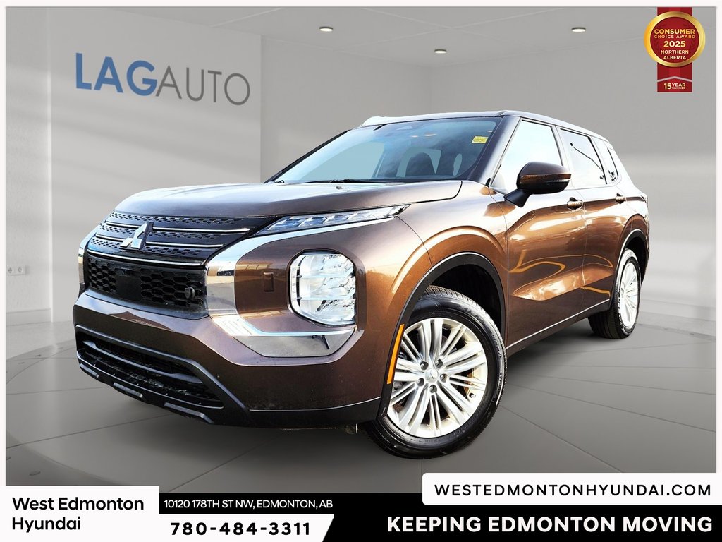 2024 Mitsubishi Outlander ES in Edmonton, Alberta - 1 - w1024h768px