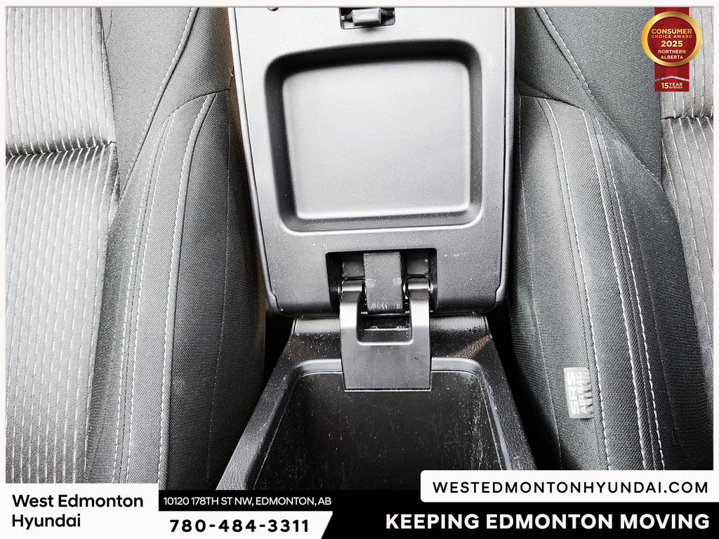2024 Mitsubishi Outlander ES in Edmonton, Alberta - 32 - w1024h768px