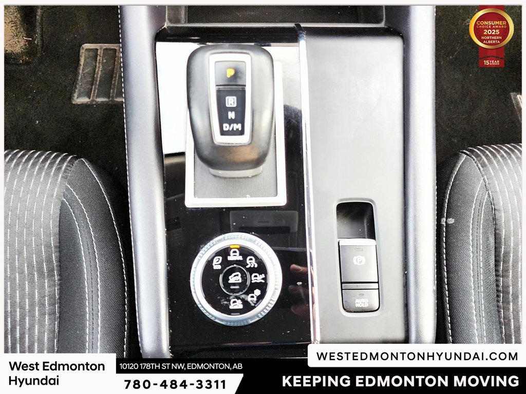 2024 Mitsubishi Outlander ES in Edmonton, Alberta - 17 - w1024h768px