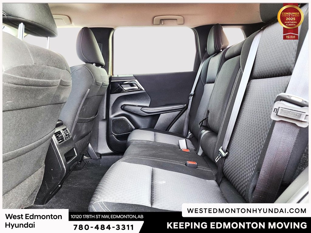 2024 Mitsubishi Outlander ES in Edmonton, Alberta - 14 - w1024h768px