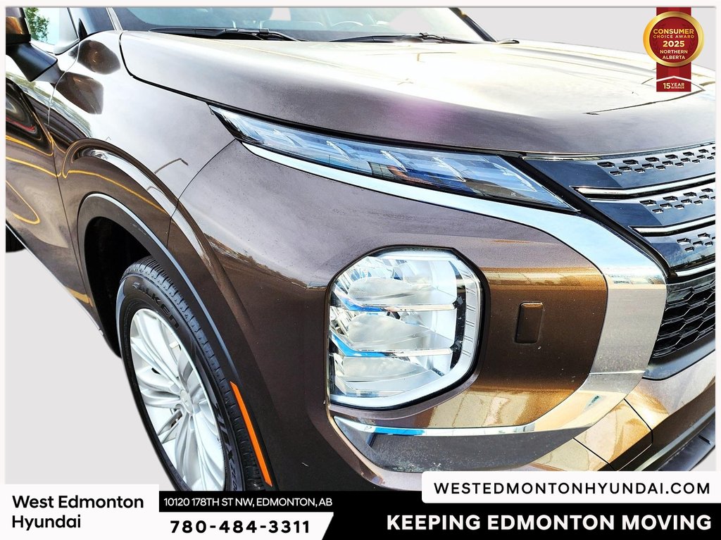 2024 Mitsubishi Outlander ES in Edmonton, Alberta - 12 - w1024h768px