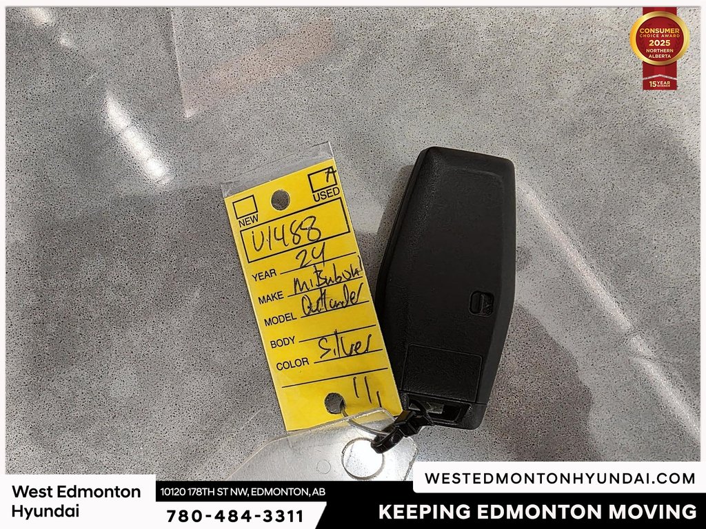2024 Mitsubishi Outlander ES in Edmonton, Alberta - 21 - w1024h768px