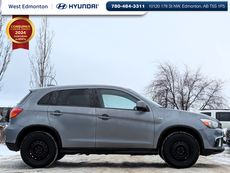 2018 Mitsubishi RVR SE in Edmonton, Alberta - 3 - w1024h768px