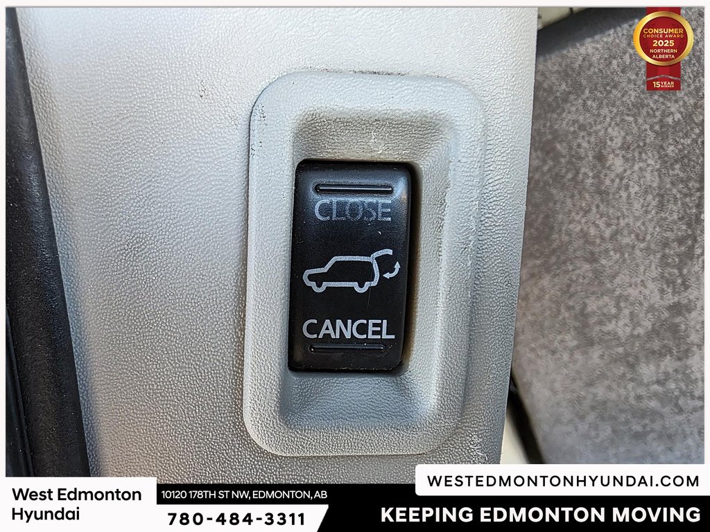 2015 Nissan Armada Platinum in Edmonton, Alberta - 14 - w1024h768px