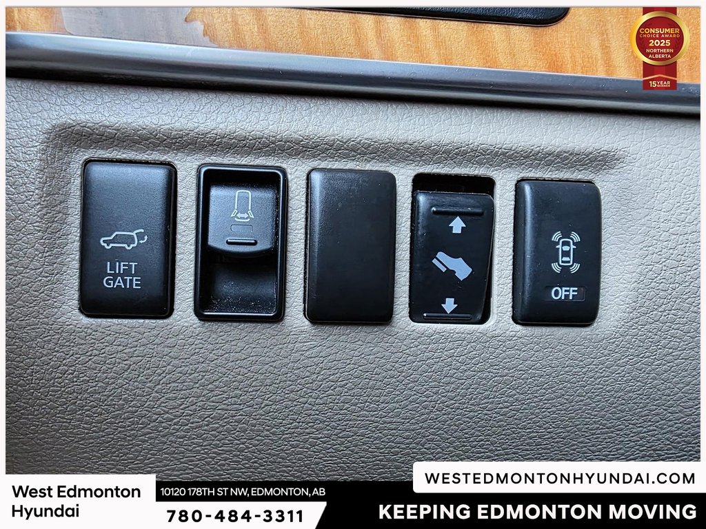 2015 Nissan Armada Platinum in Edmonton, Alberta - 25 - w1024h768px