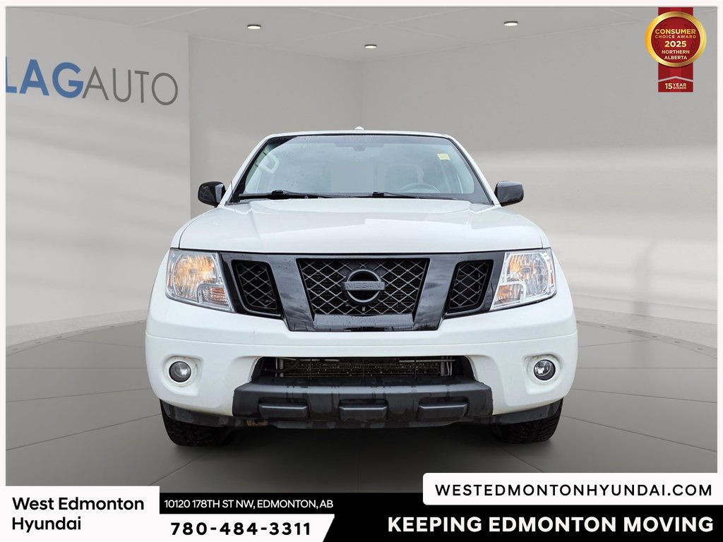 2018 Nissan Frontier Midnight Edition in Edmonton, Alberta - 2 - w1024h768px