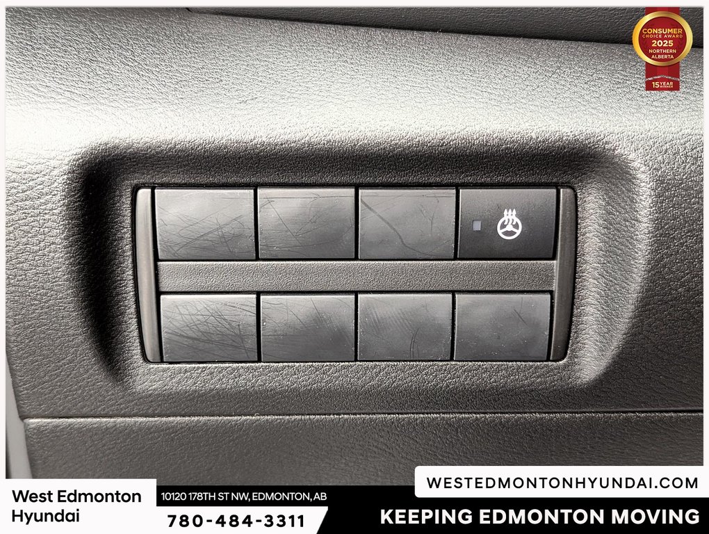 2022 Nissan Kicks SR in Edmonton, Alberta - 23 - w1024h768px