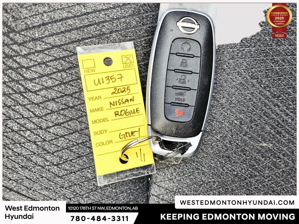 2025 Nissan Rogue SV in Edmonton, Alberta - 9 - w1024h768px