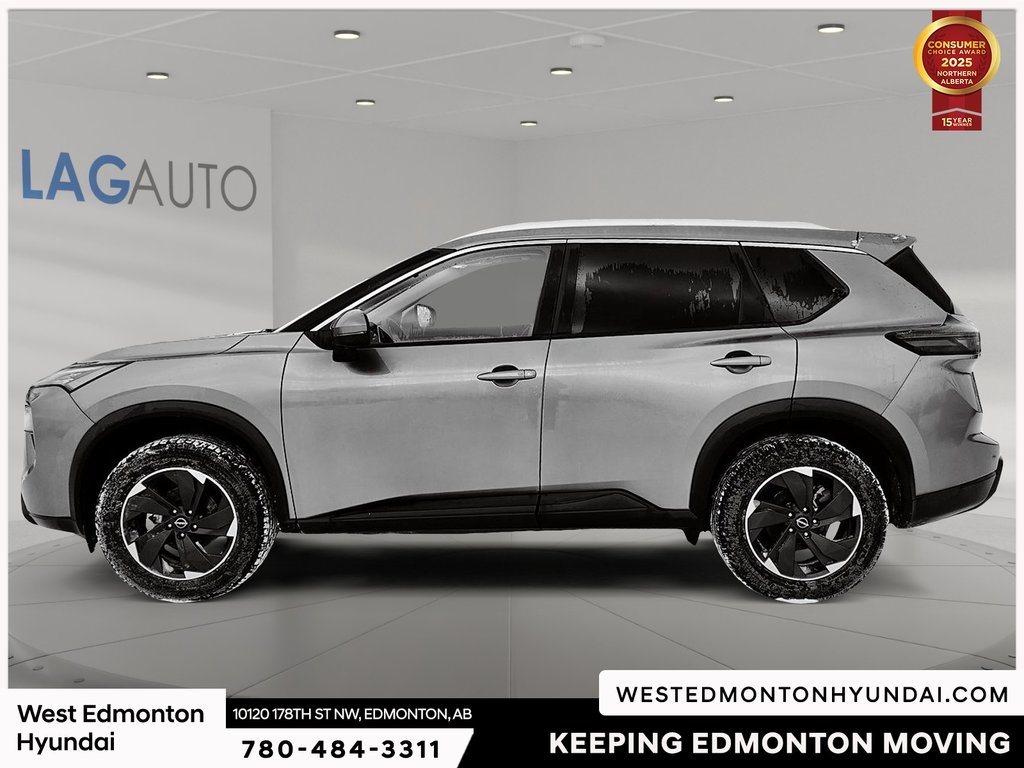 2025 Nissan Rogue SV in Edmonton, Alberta - 4 - w1024h768px