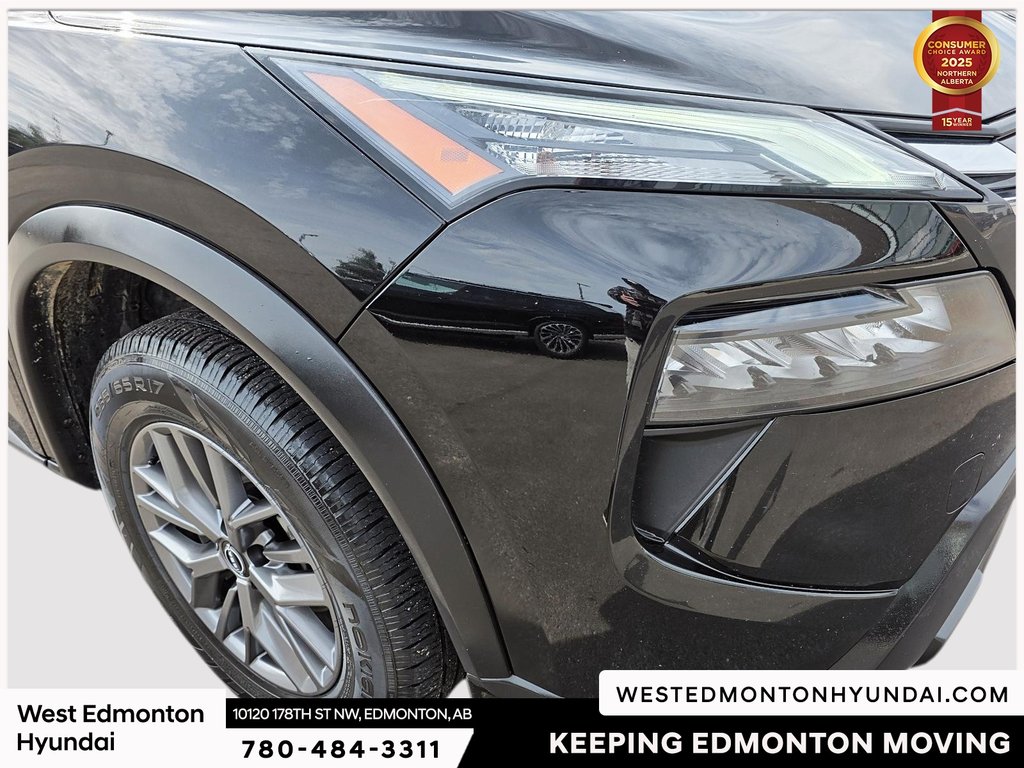 2025 Nissan Rogue S in Edmonton, Alberta - 12 - w1024h768px