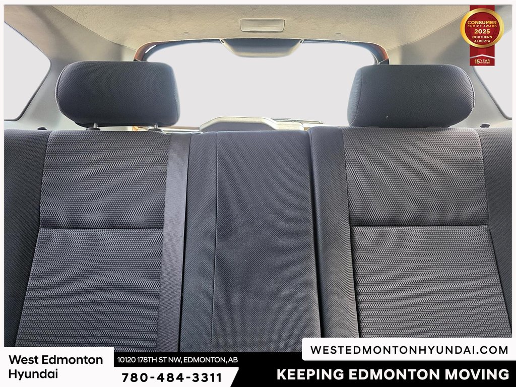 2005 Pontiac Vibe Base in Edmonton, Alberta - 19 - w1024h768px
