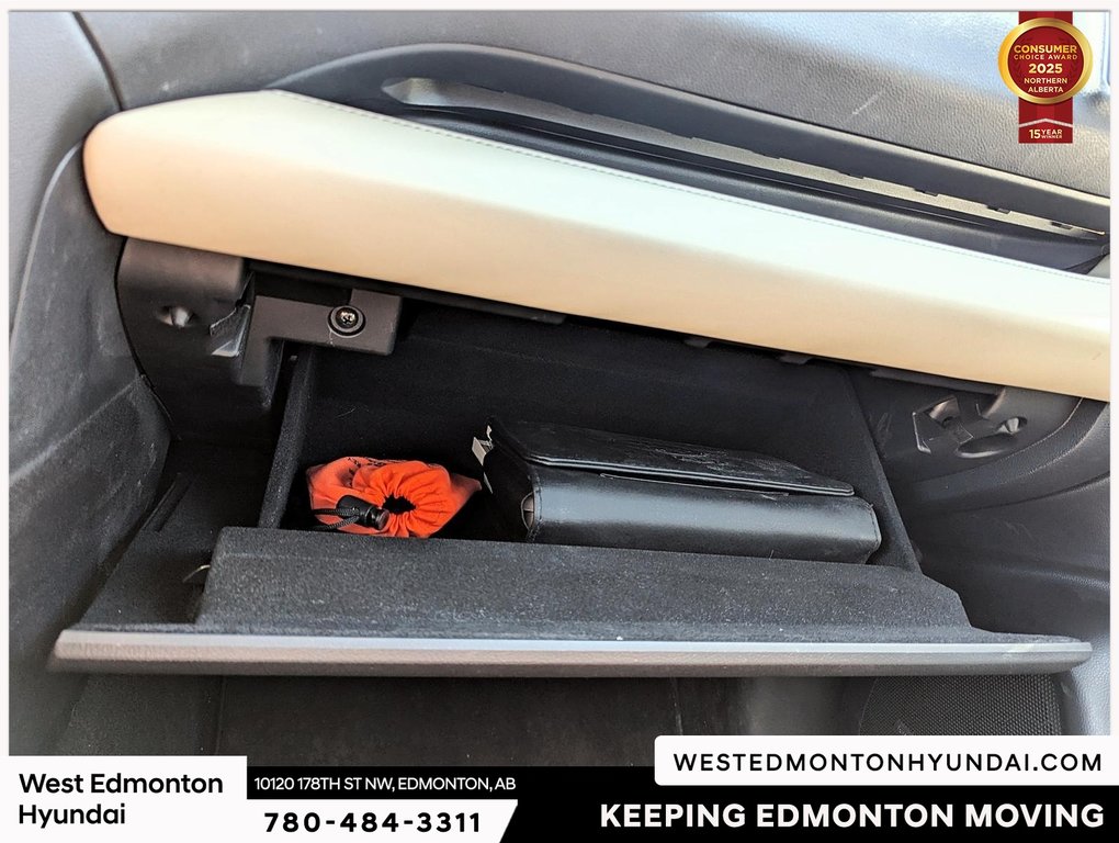 2022 Subaru ASCENT Premier in Edmonton, Alberta - 13 - w1024h768px