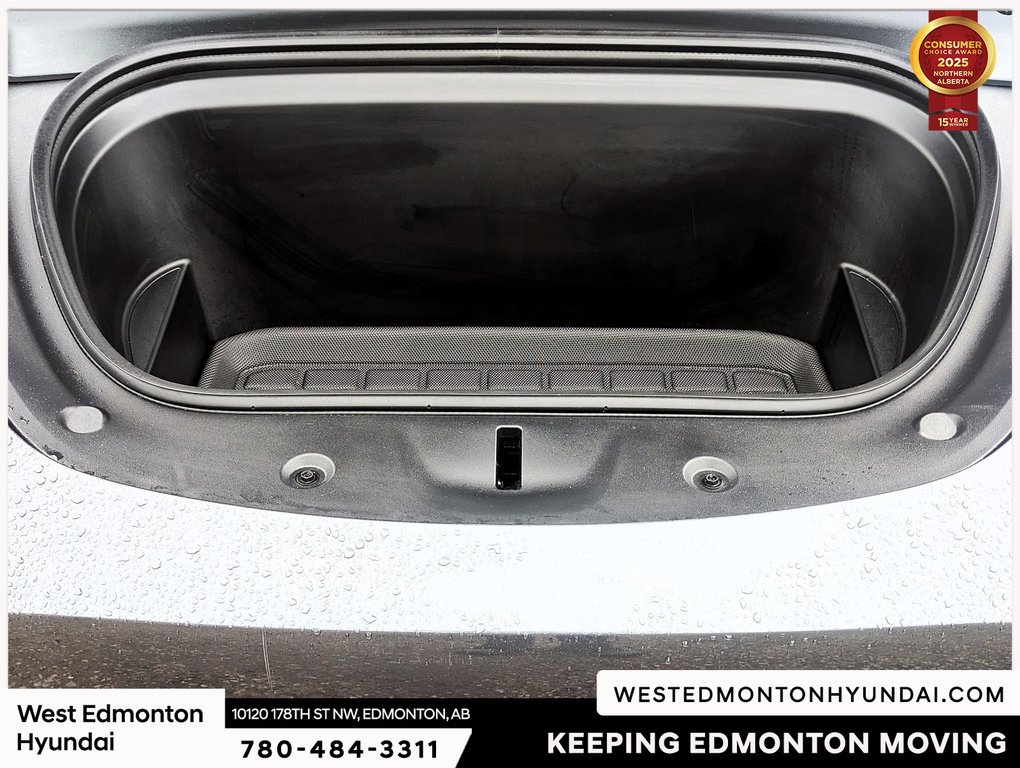 2023 Tesla Model Y Long Range in Edmonton, Alberta - 28 - w1024h768px