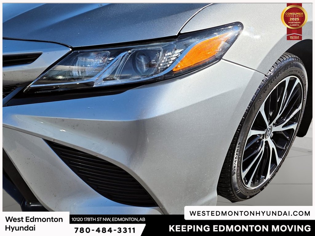 2019 Toyota Camry L in Edmonton, Alberta - 12 - w1024h768px