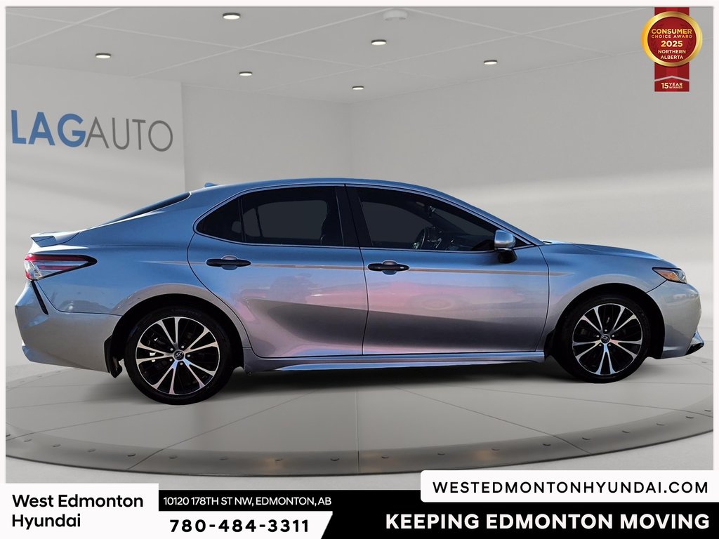 2019 Toyota Camry L in Edmonton, Alberta - 10 - w1024h768px