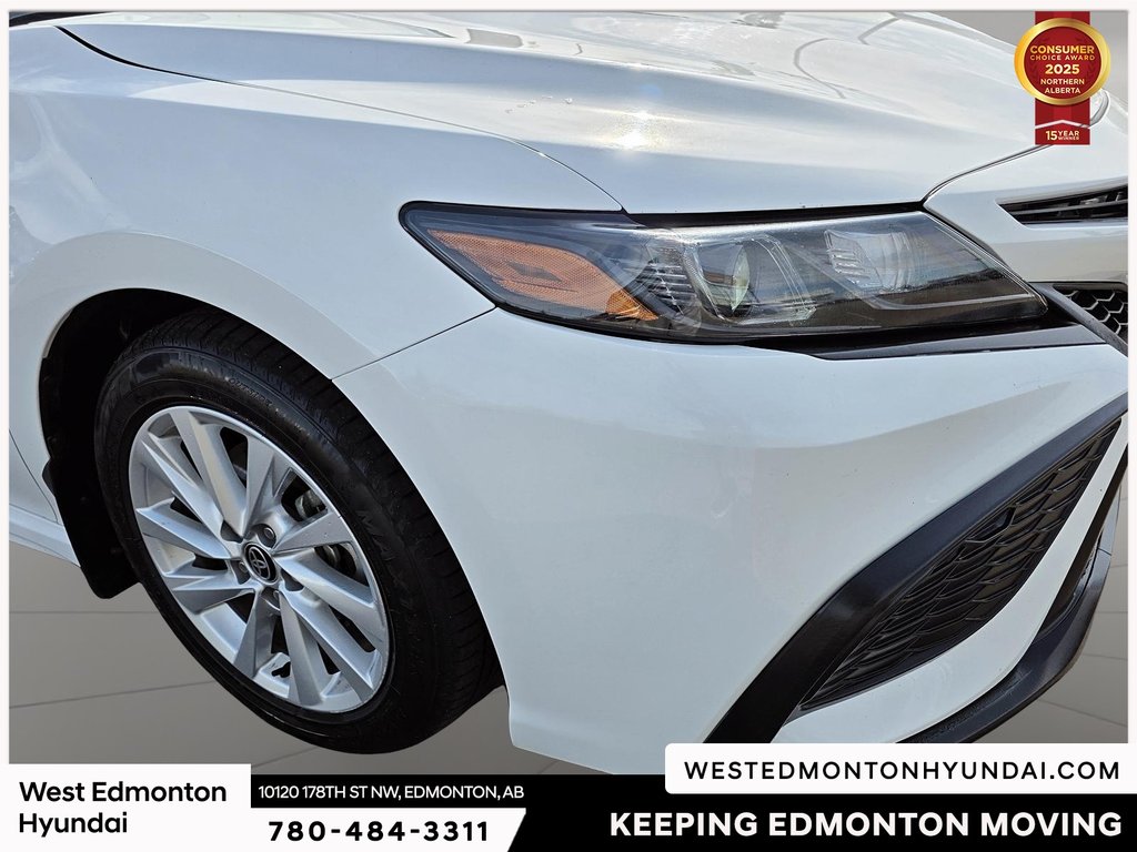 2023 Toyota Camry SE in Edmonton, Alberta - 12 - w1024h768px