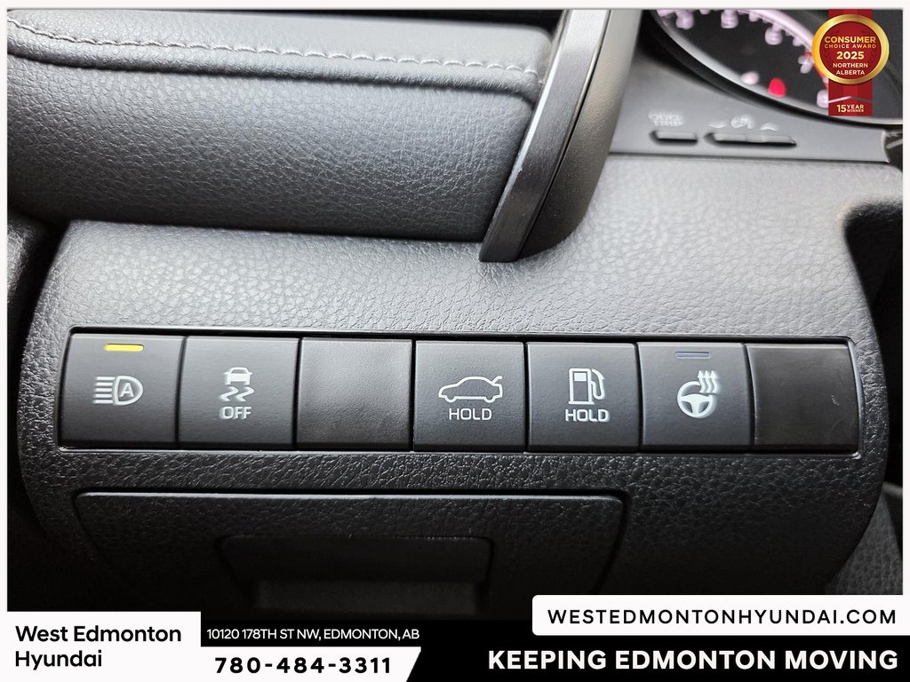 2023 Toyota Camry SE in Edmonton, Alberta - 13 - w1024h768px