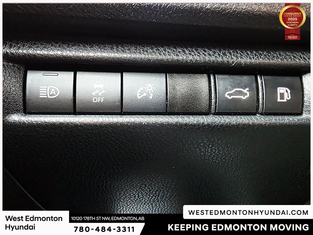 2025 Toyota Camry SE in Edmonton, Alberta - 21 - w1024h768px