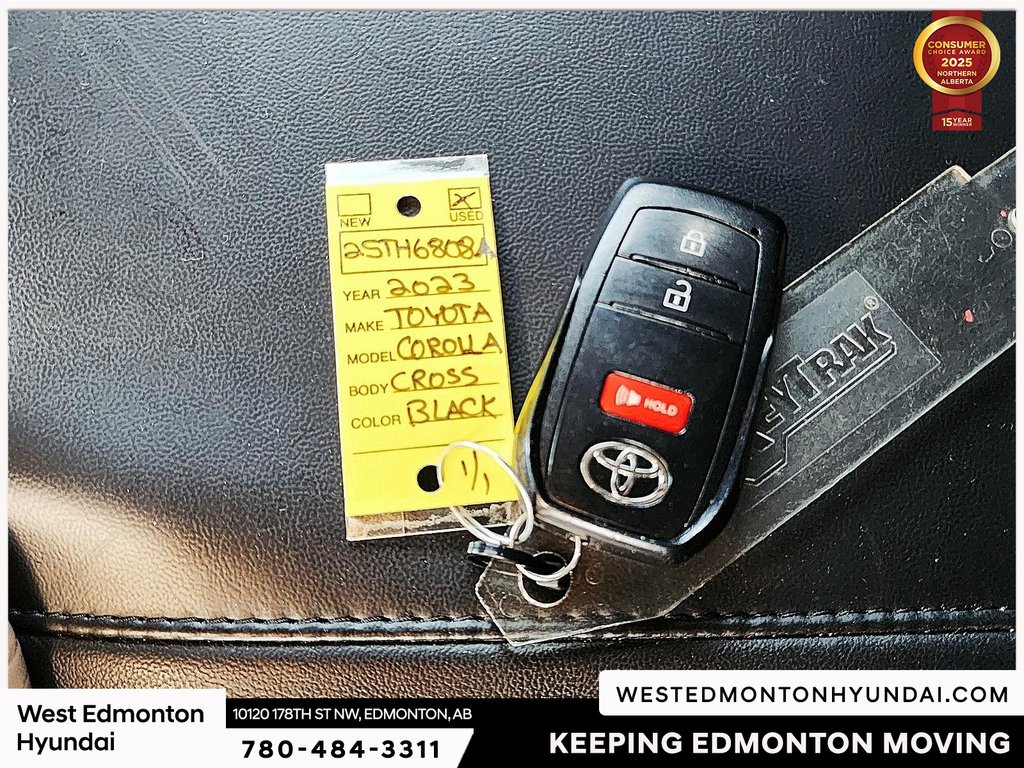 2023 Toyota COROLLA CROSS LE in Edmonton, Alberta - 14 - w1024h768px