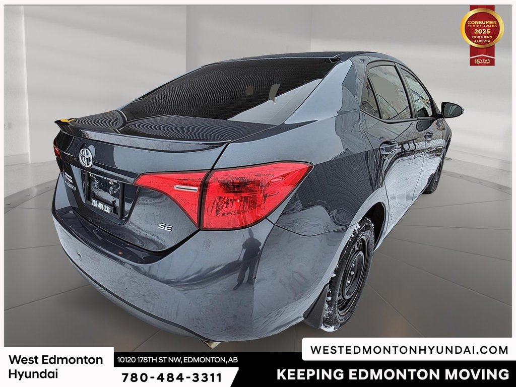 2017 Toyota Corolla SE in Edmonton, Alberta - 10 - w1024h768px