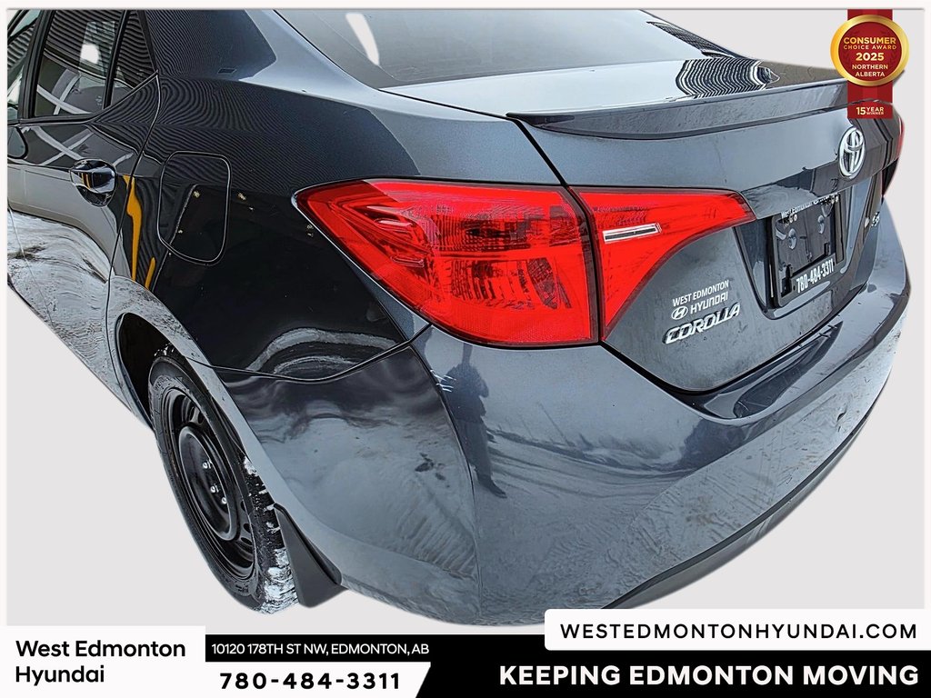 2017 Toyota Corolla SE in Edmonton, Alberta - 7 - w1024h768px