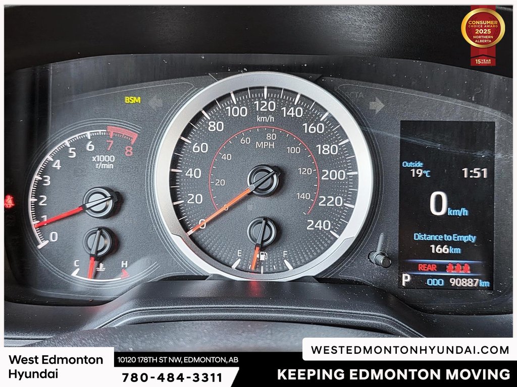2021 Toyota Corolla SE in Edmonton, Alberta - 23 - w1024h768px