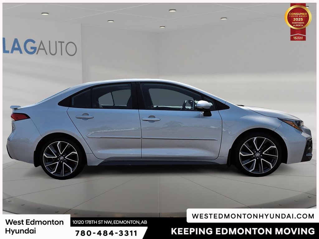 2021 Toyota Corolla SE in Edmonton, Alberta - 10 - w1024h768px