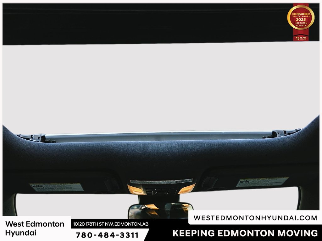 2021 Toyota Corolla SE in Edmonton, Alberta - 14 - w1024h768px
