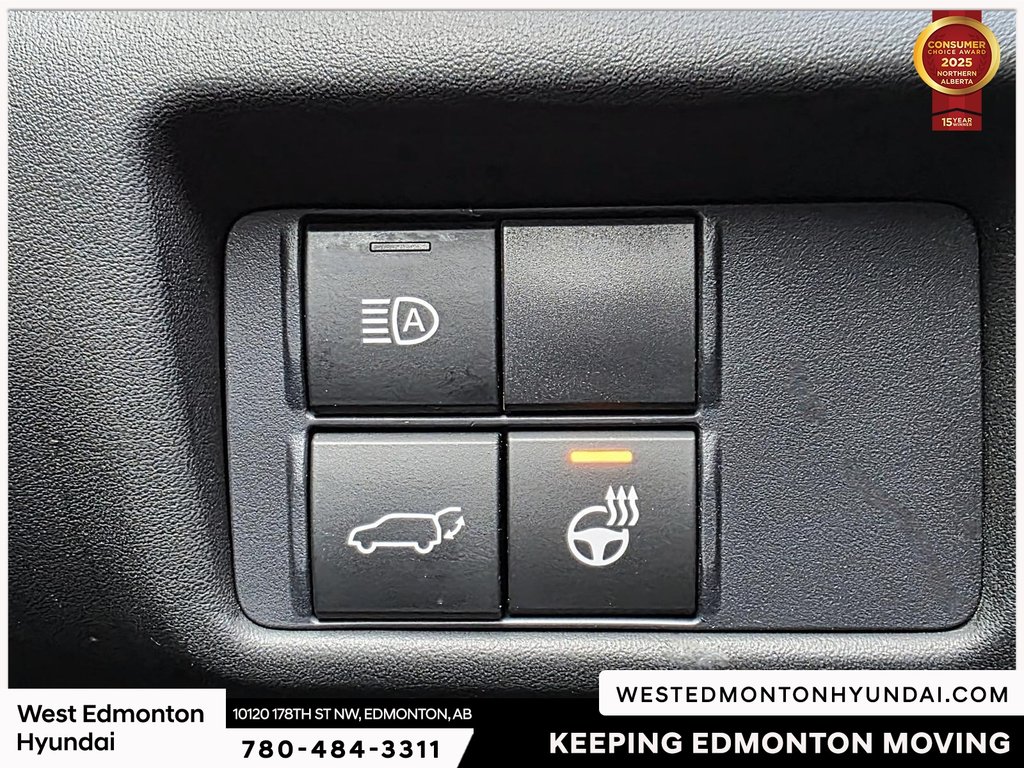 2021 Toyota Highlander Limited in Edmonton, Alberta - 15 - w1024h768px