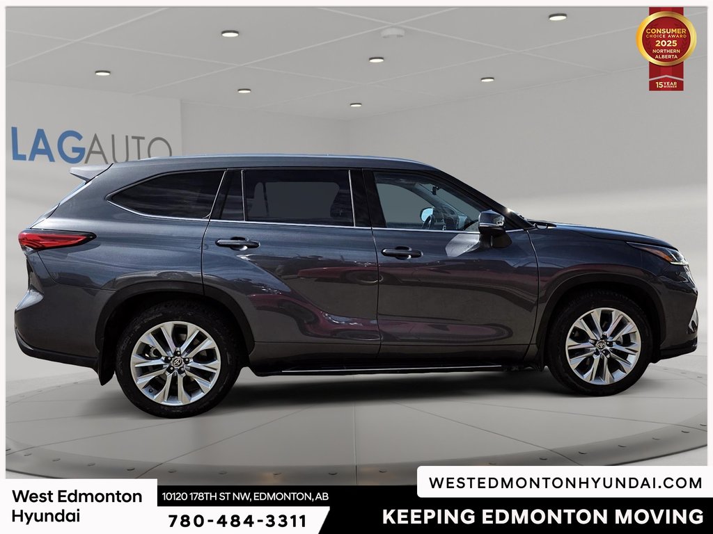 2021 Toyota Highlander Limited in Edmonton, Alberta - 10 - w1024h768px