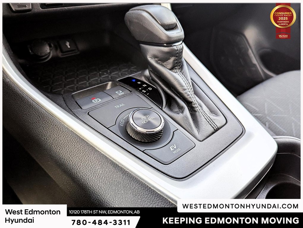 2020 Toyota RAV4 Hybrid XLE in Edmonton, Alberta - 10 - w1024h768px