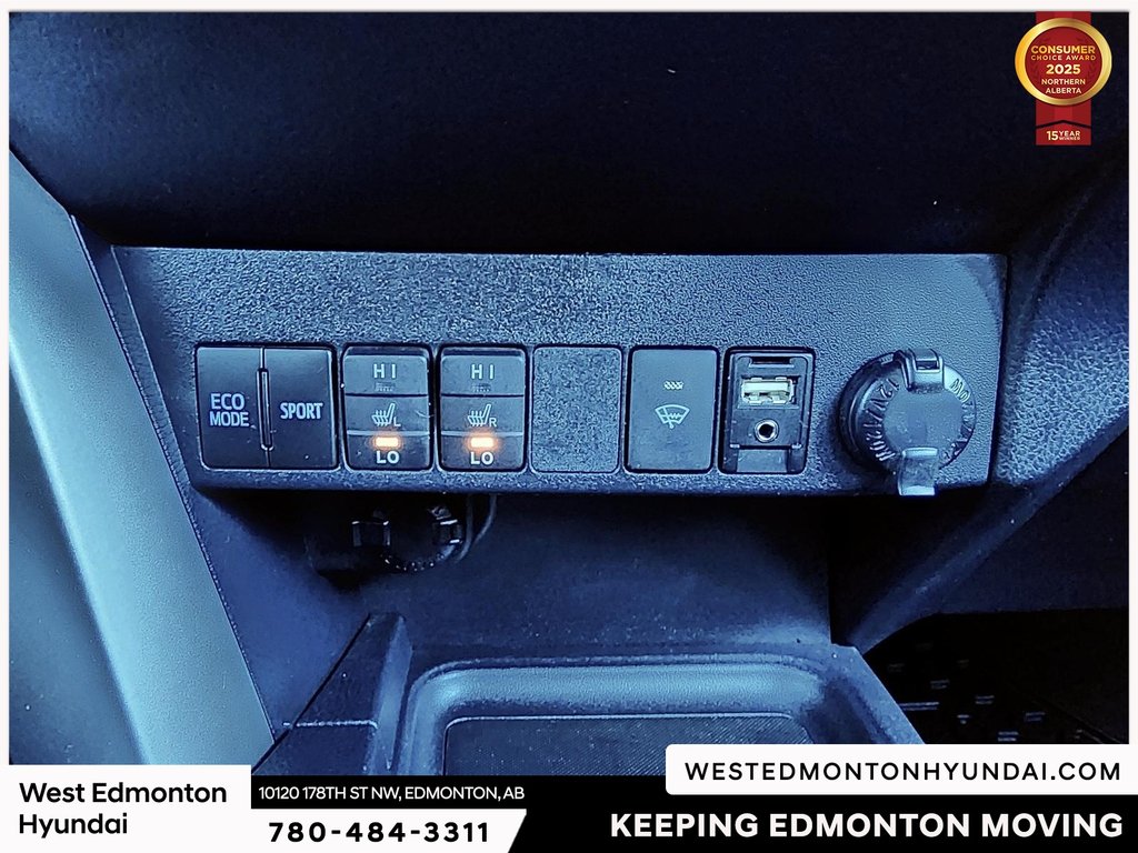 2018 Toyota RAV4 LE in Edmonton, Alberta - 22 - w1024h768px