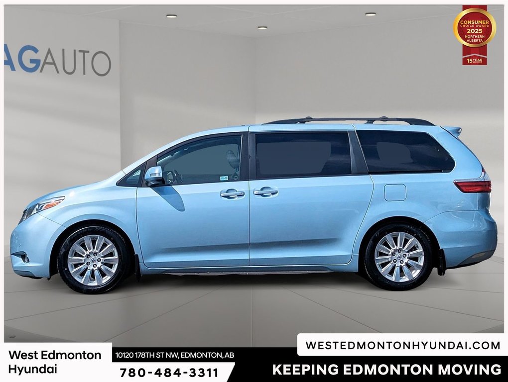 2012 Toyota Sienna LE in Edmonton, Alberta - 2 - w1024h768px