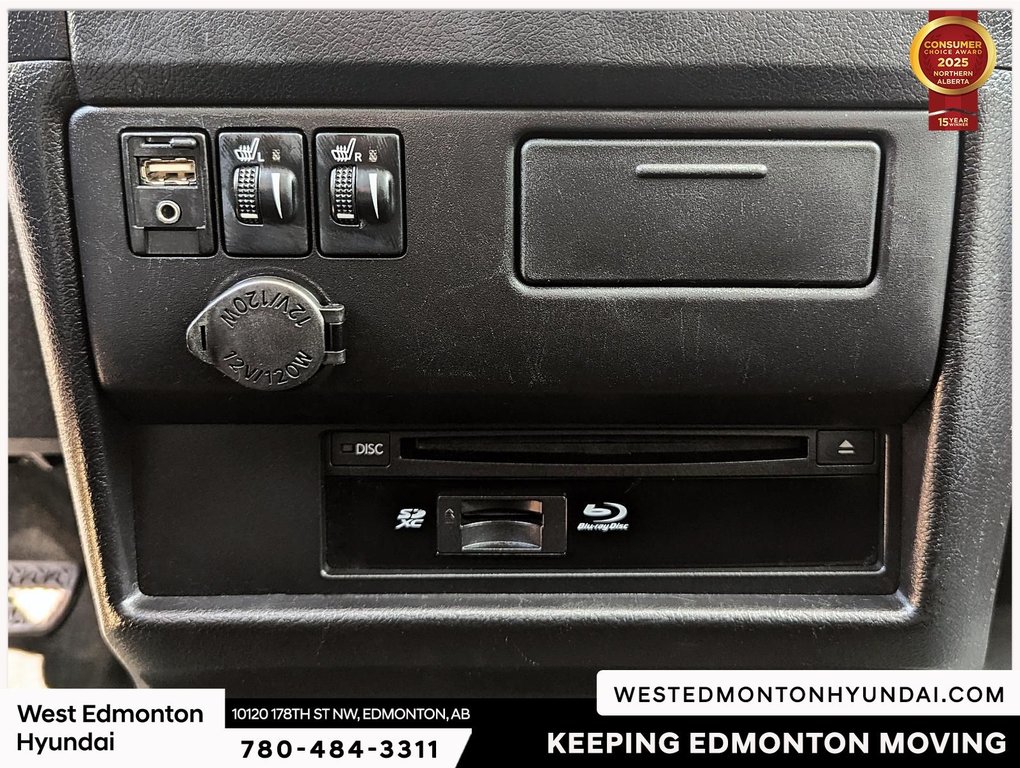 2012 Toyota Sienna LE in Edmonton, Alberta - 13 - w1024h768px