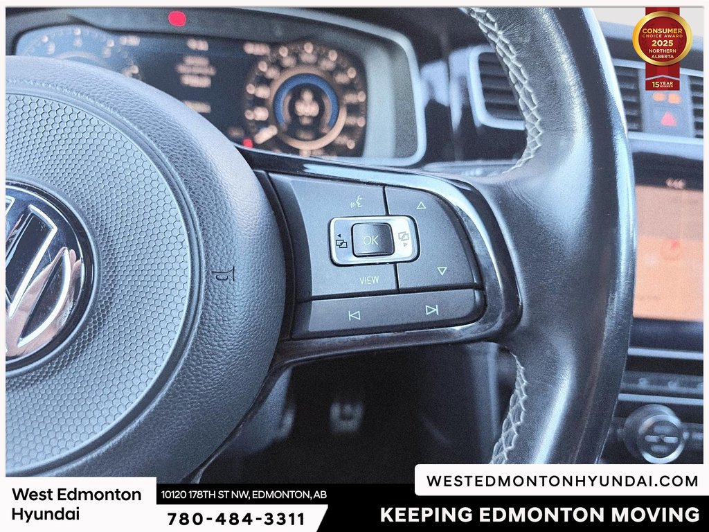 2019 Volkswagen Golf R 2.0 TSI in Edmonton, Alberta - 23 - w1024h768px
