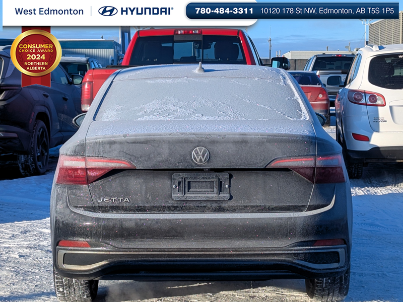 2022 Volkswagen Jetta Highline in Edmonton, Alberta - 5 - w1024h768px