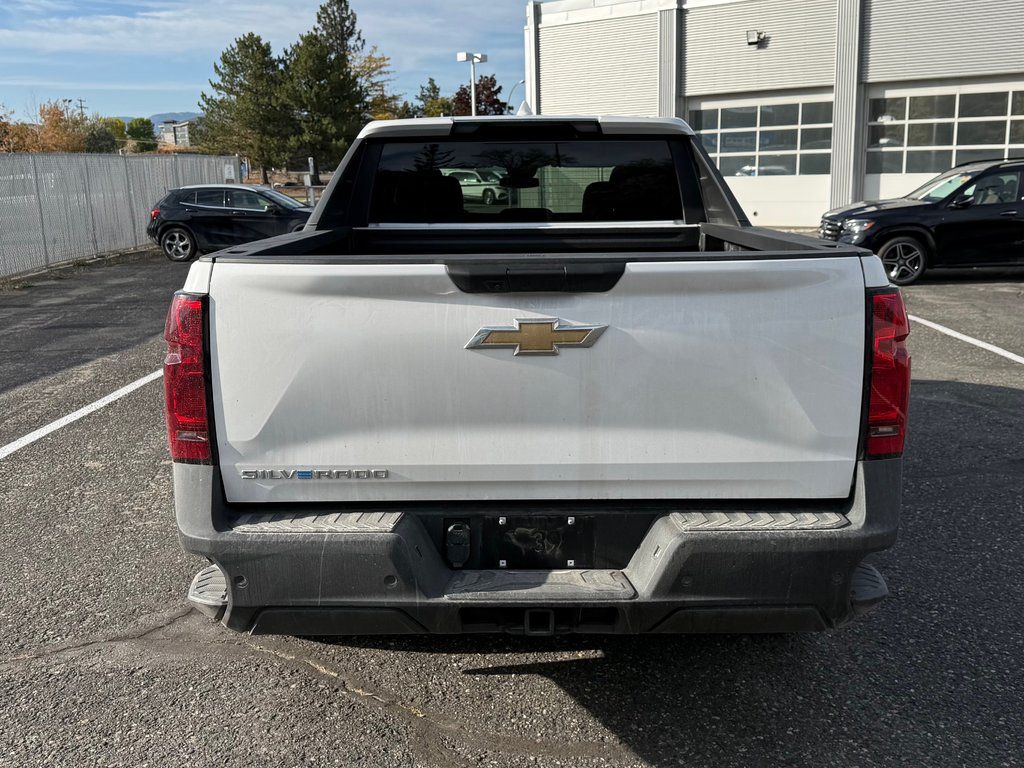 2026 Chevrolet Silverado EV e4WD Crew Cab Standard Range Work Truck in Kamloops, British Columbia - 4 - w1024h768px