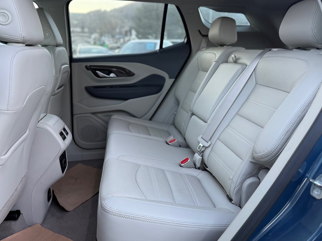 2024 GMC Terrain AWD Denali in Kamloops, British Columbia - 6 - w1024h768px