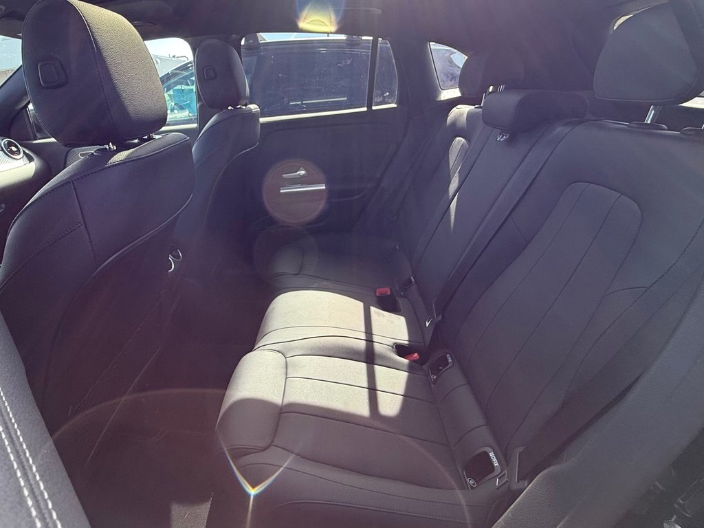 2026 Mercedes-Benz GLA250 4MATIC SUV in Kamloops, British Columbia - 8 - w1024h768px